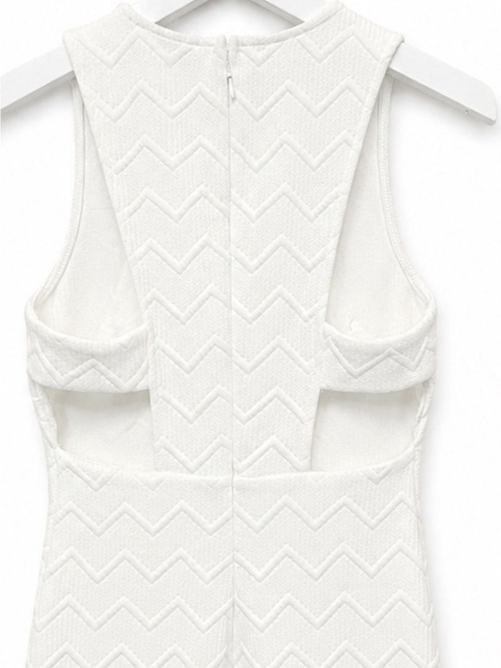 Sleeveless Chevron Bodycon Dress in Ivory - Picture 3 of 3